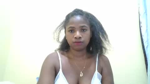 leonnetta online show from April 2026 08:31:01 PM