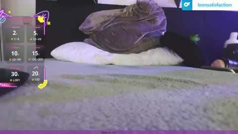 Leon Robertson online show from December 2025 06:58:01 PM