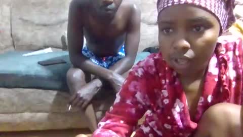 leopardking02 online show from December 2025 10:48:02 PM