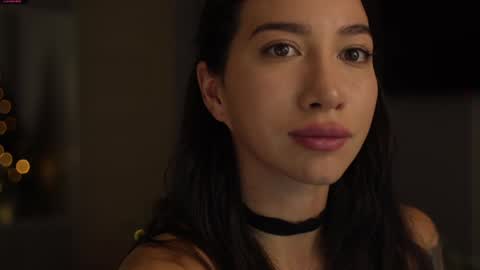 Snapshot of leoramallis chatting on December 2024 04:17:01 PM Leora online show from December 2024 04:17:01 PM