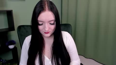 Snapshot of lesley_wins chatting on October 2025 05:16:02 AM Lesley online show from October 2025 05:16:02 AM