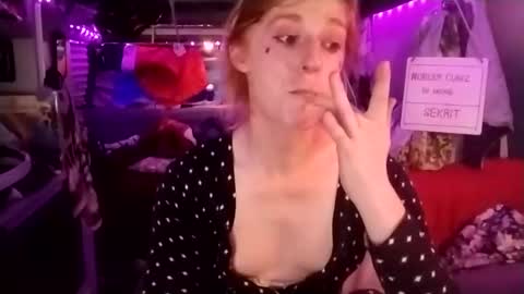 LesleyGumGrass- The Boring Trans girl online show from February 2025 07:26:01 AM