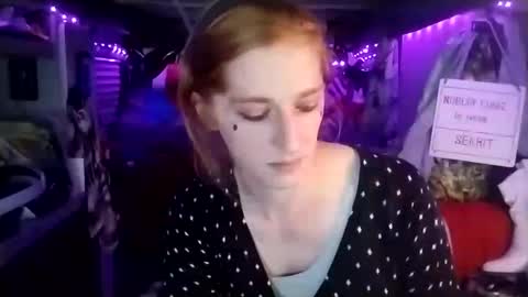 LesleyGumGrass- The Boring Trans girl online show from February 2025 01:21:02 AM