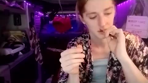 LesleyGumGrass- The Boring Trans girl online show from February 2025 07:32:02 AM