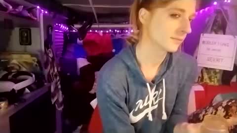 LesleyGumGrass- The Boring Trans girl online show from February 2025 12:46:01 AM