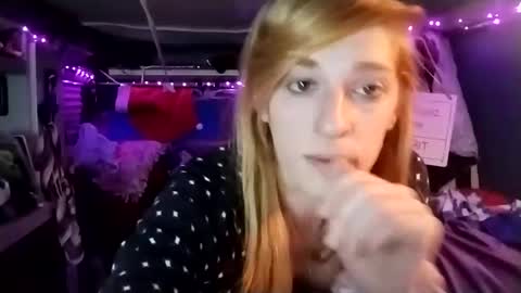 LesleyGumGrass- The Boring Trans girl online show from February 2025 05:44:02 AM