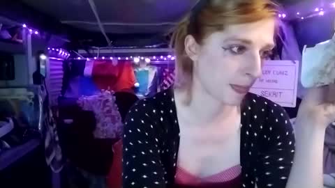 LesleyGumGrass- The Boring Trans girl online show from February 2025 03:12:01 AM