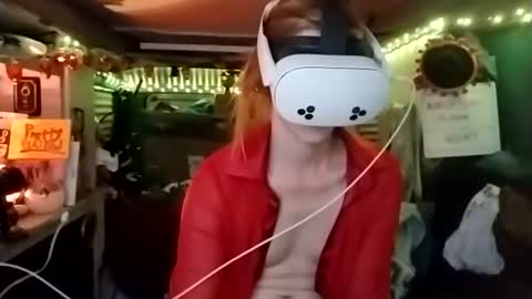 LesleyGumGrass- The Boring Trans girl online show from November 2025 01:50:01 AM