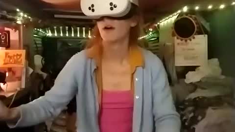 LesleyGumGrass- The Boring Trans girl online show from November 2025 07:10:01 AM