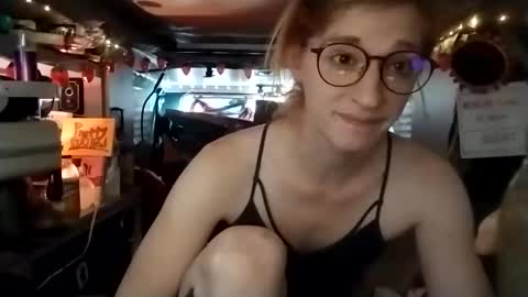 LesleyGumGrass- The Boring Trans girl online show from December 2025 06:01:02 PM