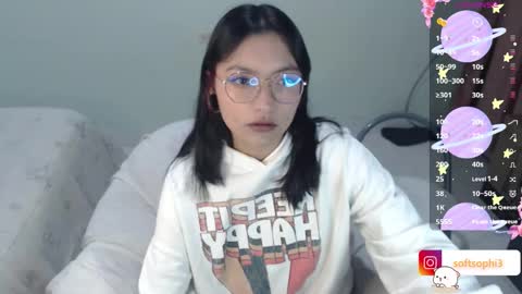 Snapshot of leslie__anderson chatting on November 2025 07:30:02 AM Leslie online show from November 2025 07:30:02 AM