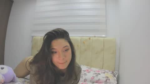 leslie_lo online show from September 2025 01:09:01 AM