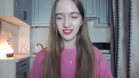 Snapshot of leslie_my_lovee chatting on October 2025 08:51:01 PM LESLIE online show from October 2025 08:51:01 PM