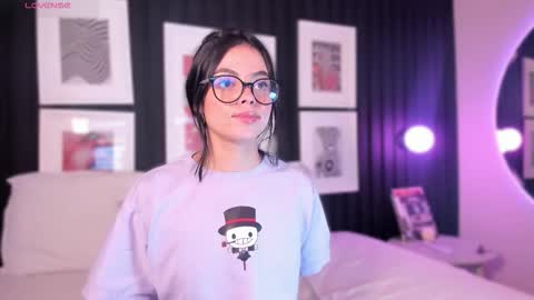 leslie_thompson online show from January 2026 07:51:02 PM