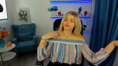 Snapshot of lesliemineg chatting on October 2025 07:47:01 PM lesliemineg online show from October 2025 07:47:01 PM