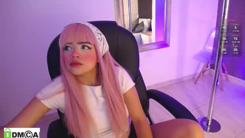 Snapshot of lesly_evans chatting on September 2025 04:25:01 AM Lesly online show from September 2025 04:25:01 AM