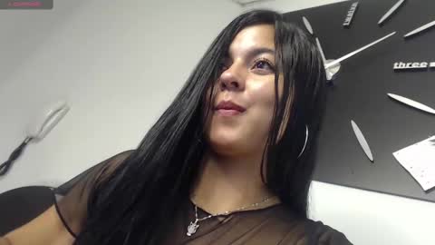 I am here from Monday to Friday from 730 am to 130 pm Colombia time and saturday from 500 am to 1000 am .... Soon Blue page online show from February 2025 04:10:01 PM