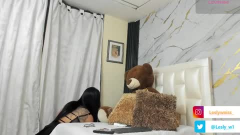 I am here from Monday to Friday from 730 am to 130 pm Colombia time and saturday from 500 am to 1000 am .... Soon Blue page online show from April 2026 12:28:02 PM