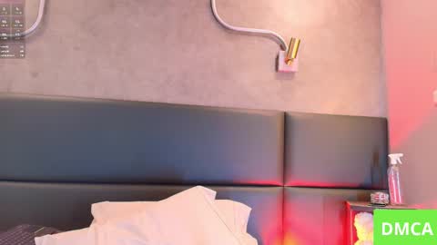 Snapshot of leslymonroe chatting on March 2025 01:51:01 PM Lesly online show from March 2025 01:51:01 PM