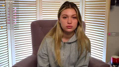 Erin Open for long and cool pvts 3 online show from December 2024 09:06:02 AM