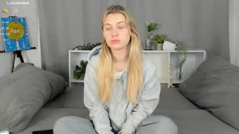 Erin Open for long and cool pvts 3 online show from December 2024 11:07:02 AM