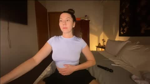 lessya_magic online show from May 2026 12:00:01 PM