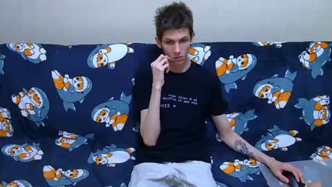 Snapshot of lester_broo chatting on June 2026 09:49:02 PM lester_broo online show from June 2026 09:49:02 PM
