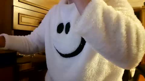 Snapshot of letsplaytogetherxxx chatting on February 2025 02:03:02 AM OFansXoXo online show from February 2025 02:03:02 AM