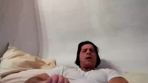 letsrock3898 online show from December 2025 05:01:01 AM