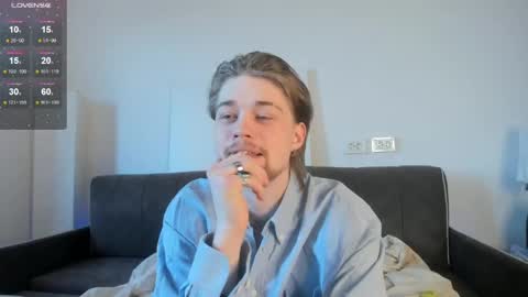 Snapshot of lev_miller chatting on May 2026 01:52:01 PM lev_miller online show from May 2026 01:52:01 PM
