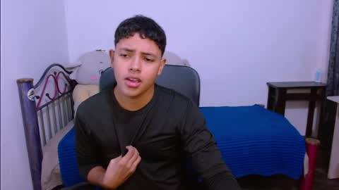 Snapshot of levii_7 chatting on October 2025 04:48:01 AM 0600AM-1200PM - online show from October 2025 04:48:01 AM