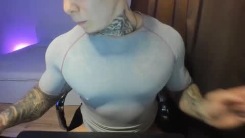 Snapshot of lewis_muscleee chatting on March 2026 05:56:01 PM blablablack online show from March 2026 05:56:01 PM