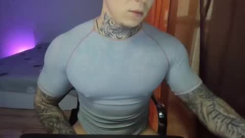 Snapshot of lewis_muscleee chatting on March 2026 11:54:02 AM blablablack online show from March 2026 11:54:02 AM