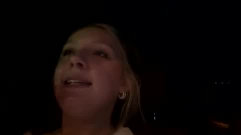 Snapshot of lexaarose05 chatting on December 2024 04:34:02 AM lexisRose online show from December 2024 04:34:02 AM