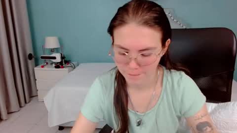 Lexas Room online show from October 2025 04:07:01 AM