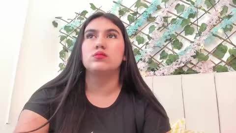 Gabrielle online show from October 2025 03:04:01 AM