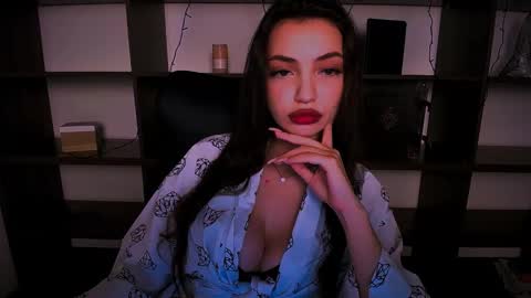 Alexia online show from December 2024 09:40:02 AM