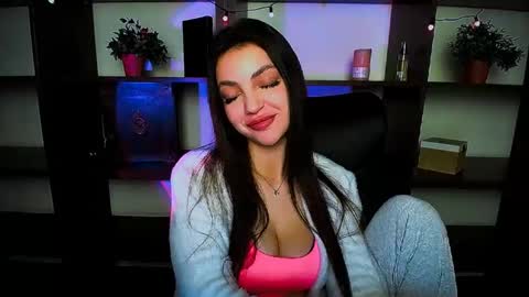 Alexia online show from February 2025 02:57:02 PM