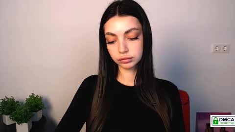 Alexia online show from September 2025 02:21:01 PM