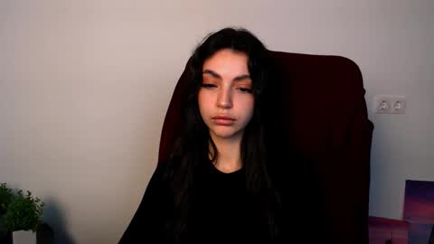 Alexia online show from October 2025 12:47:02 PM