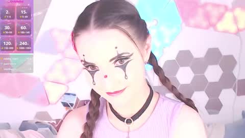 Alexia online show from January 2025 11:00:02 AM