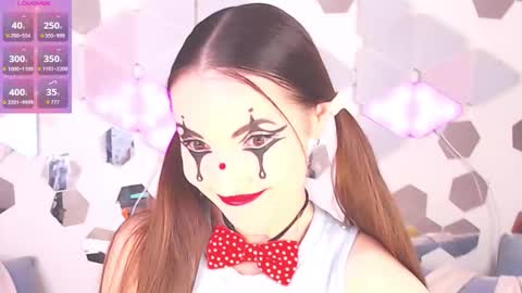 Alexia online show from November 2025 11:16:02 PM