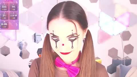 Alexia online show from November 2025 11:36:02 PM