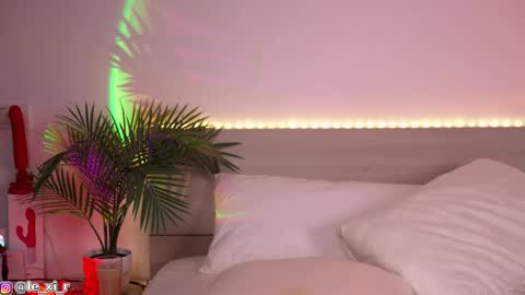 Lexi Reed online show from October 2025 02:14:01 PM