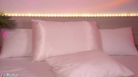 Lexi Reed online show from October 2025 02:16:01 PM