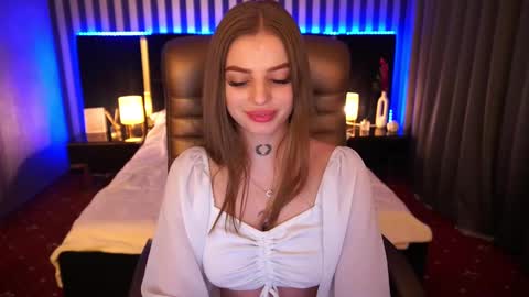 Snapshot of lexi_si chatting on February 2025 06:44:01 PM lexi_si online show from February 2025 06:44:01 PM