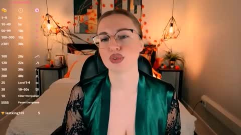 Lexy - Follow me online show from November 2025 06:59:02 AM