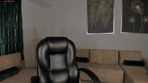 Snapshot of lexiewayne chatting on January 2025 12:16:02 PM Lexie online show from January 2025 12:16:02 PM