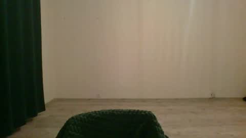 Lexi online show from April 2026 06:08:02 PM