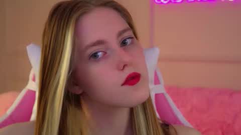 Lexi online show from September 2025 06:19:02 AM